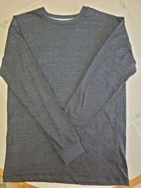 Men's Long-Sleeve Crewneck Shirt - Charcoal Gray